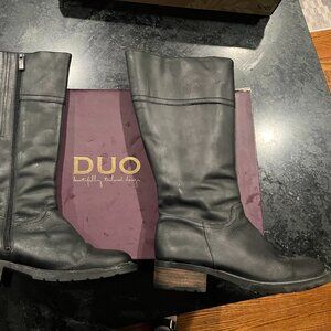 Duo Boots Wide Calf Black Nubuck - Size 8, 41cm (16") calf